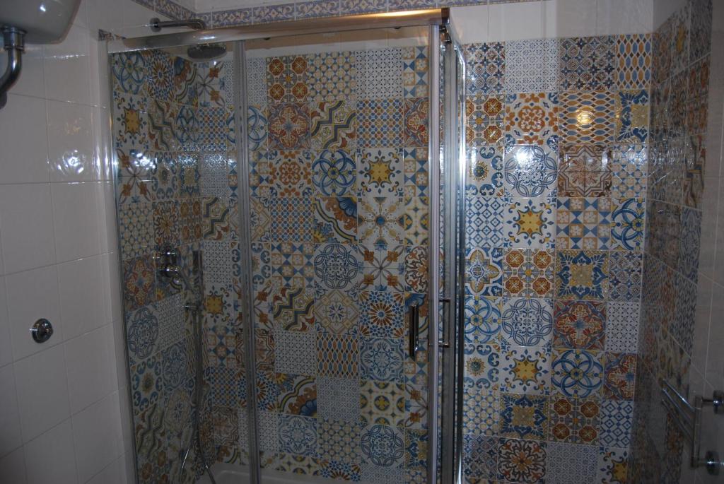 Luxury Sorrento House room 2
